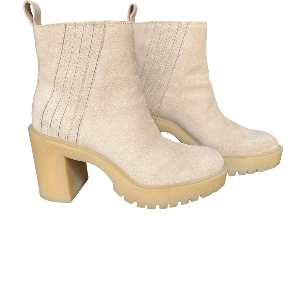 Dolce Vita Celia Women’s Cream Suede Block Heel Ankle Boots Size 6.5